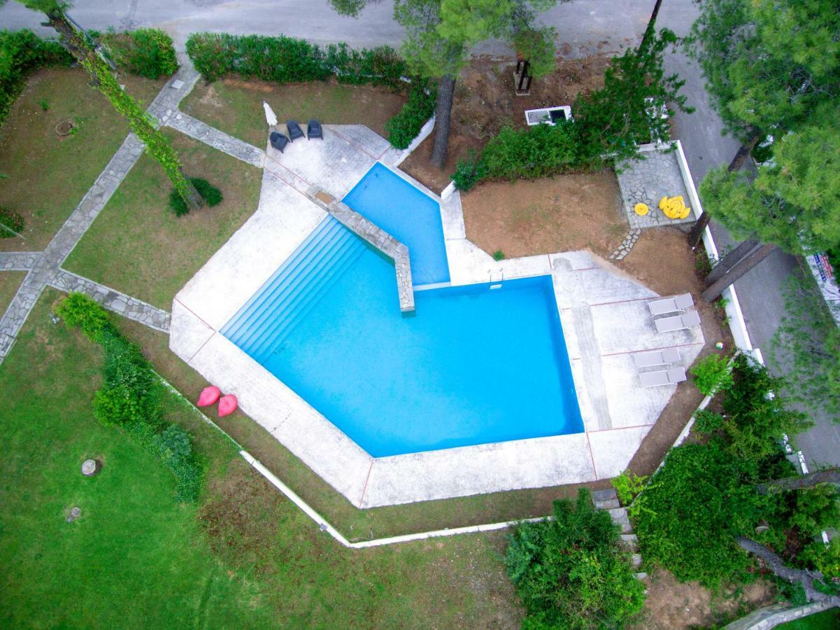 Villa Aurora In Sani With Garden And Pool Екстериор снимка